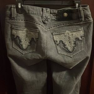 Cute stone wash gray Antik Denim Jeans size 29”